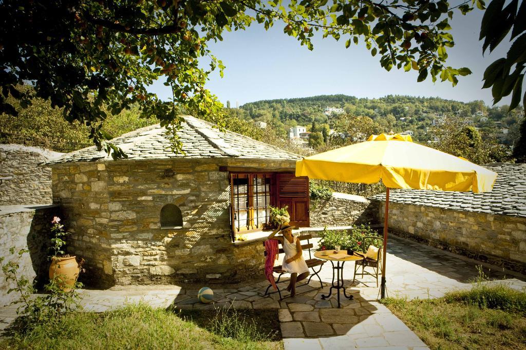 Archontiko Stathopoulou Hotell Agios Georgios Nilias Rom bilde
